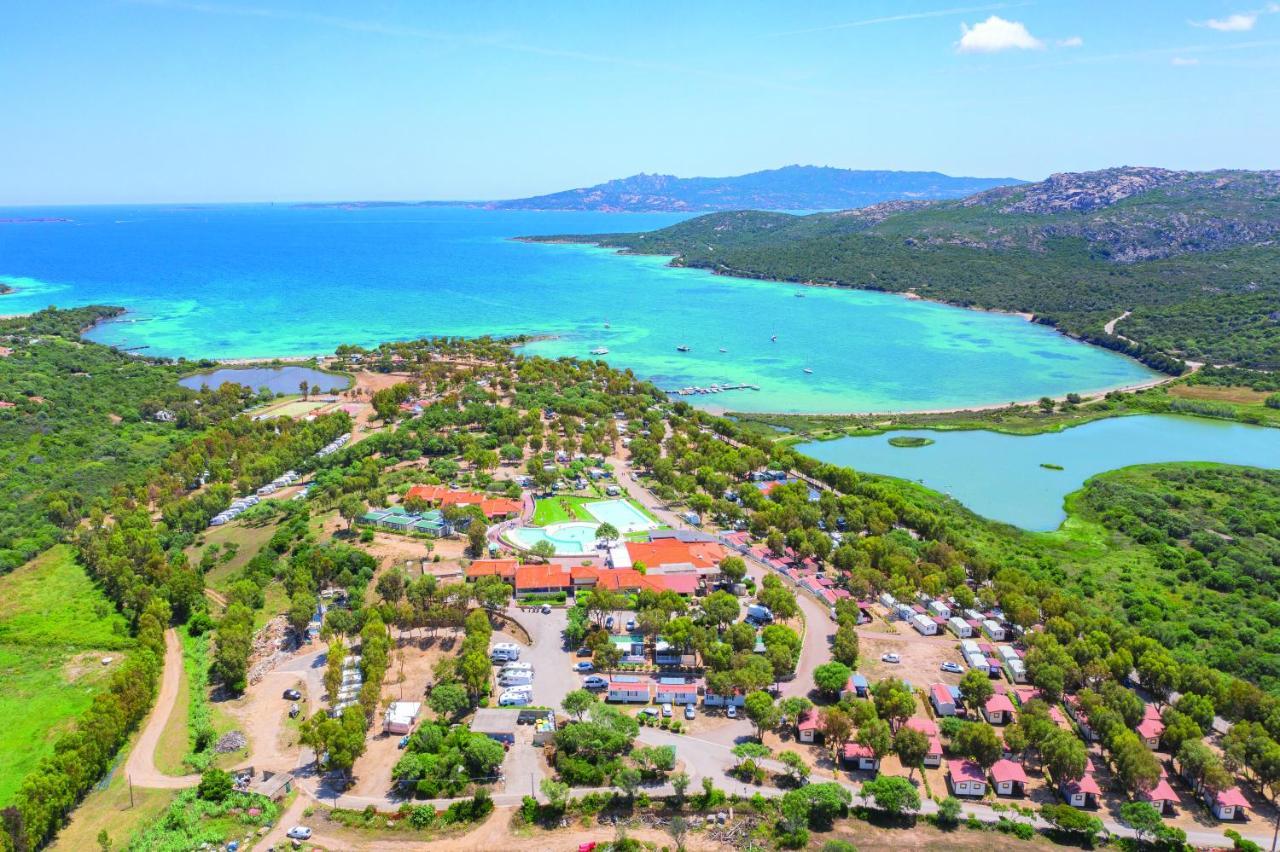 Camping Village Capo D'Orso Палау Екстериор снимка